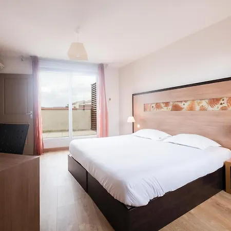 Garden & Aix En Provence - Hotel apartamentowy 3*